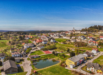 Blick auf Bad Traunstein