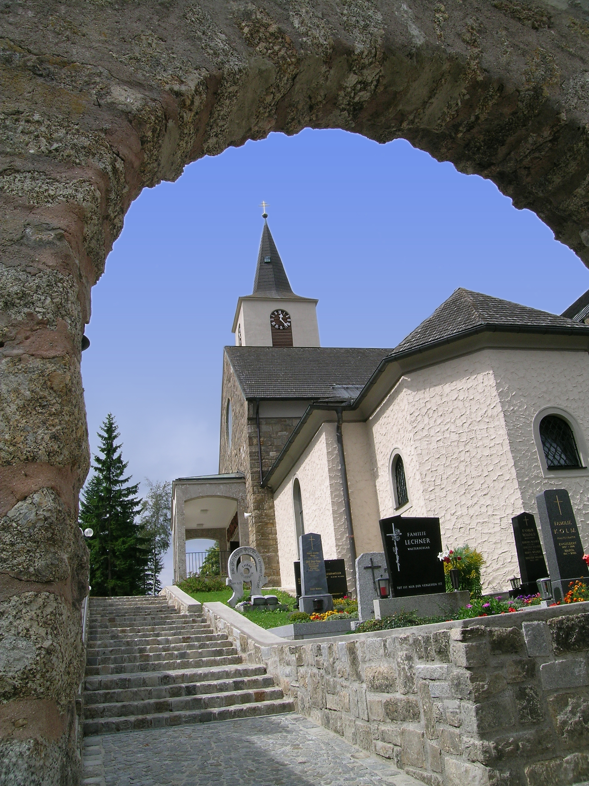 Torbogen Kirche